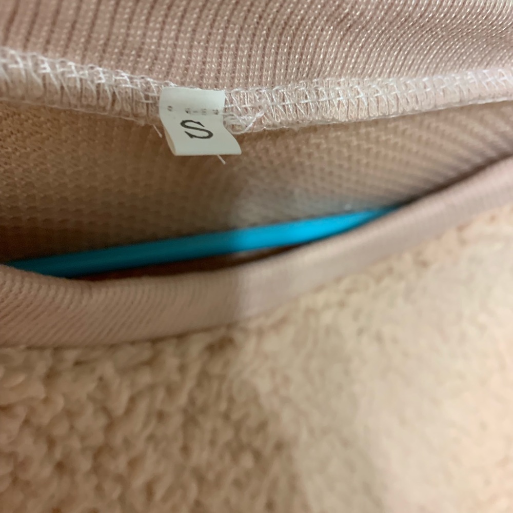Sweater NWOT - Picture 3 of 7